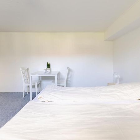 Vaerelse I Rolig Villakvarter, Central Beliggenhed Odense Exterior foto